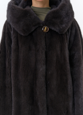 Шуба из норки с капюшоном