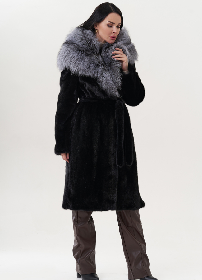 фото Норковая шуба черного цвета с капюшоном из чернобурки модель № 26751