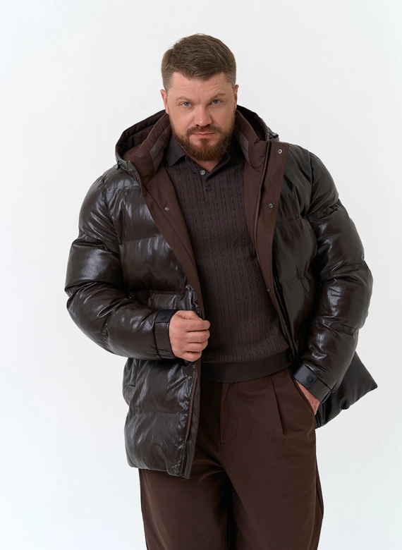 Мужской пуховик из эко кожи с капюшоном фото