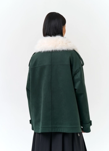 Женская куртка из эко замши с отделкой из эко меха